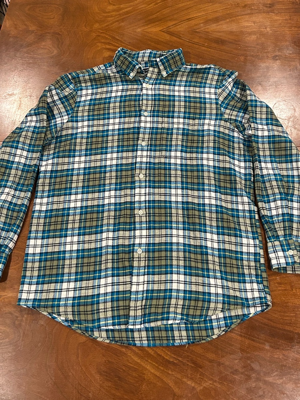 Men’s size L Club Room Button Down Flannel
